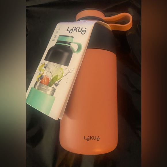 le’Kue’ Other - Lekue Insulated Bottle To Go, 10-Ounce, Coral- new🎁